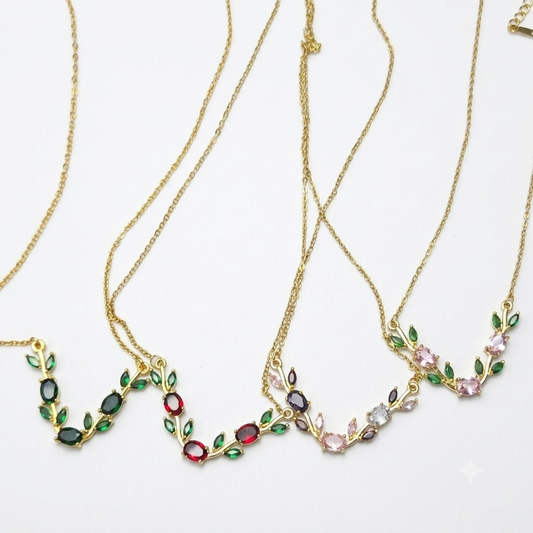 Tulip Necklace for Women | Elegant Floral Pendant Necklace