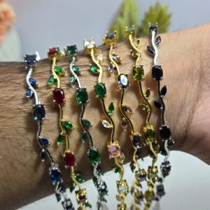 Tulip Bracelet – Elegant Floral Bracelet for Women & Girls