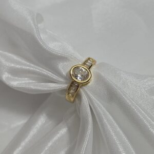 Elegant Golden Ring for Womens
